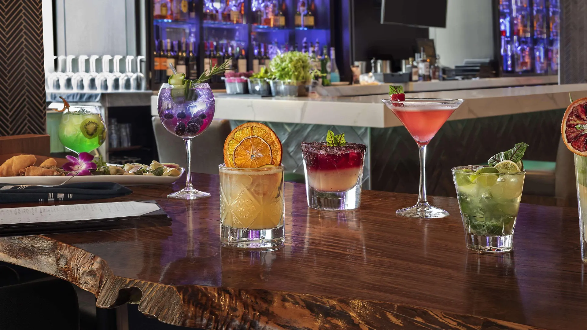 **** Hotel Embassy Suites By Hilton Toronto Airport Canada