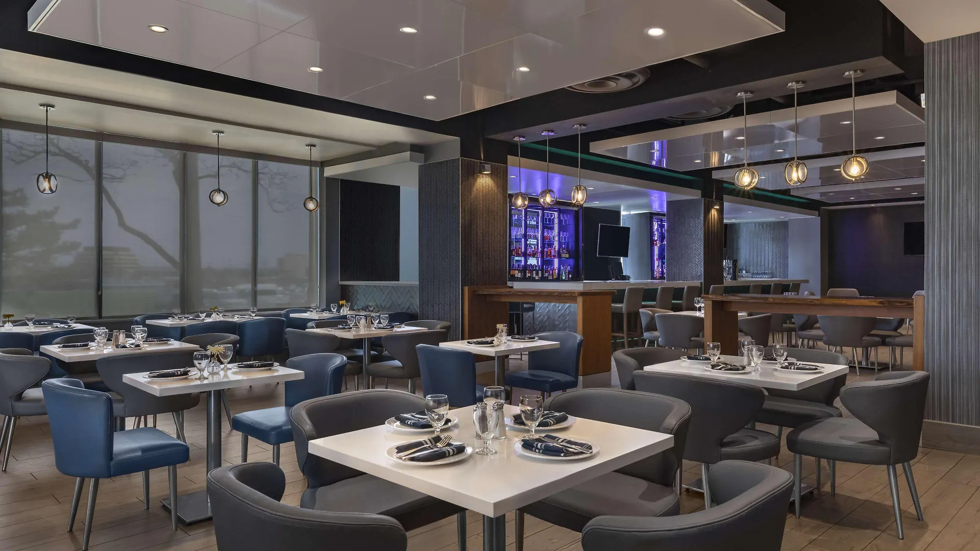 Embassy Suites By Hilton Toronto Airport Canada